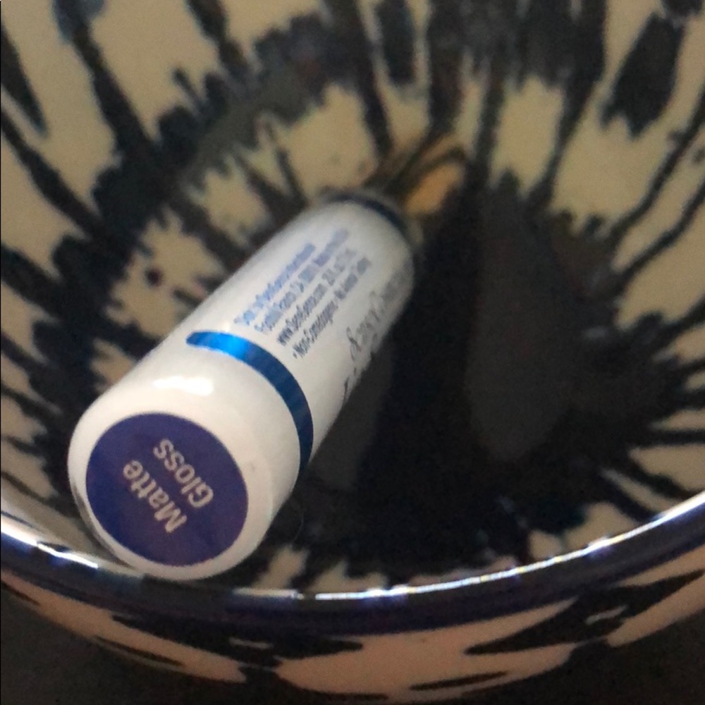 Lipsense matte gloss